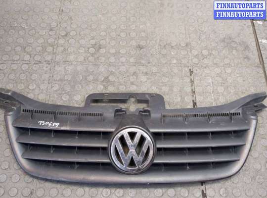 купить Решетка радиатора на Volkswagen Caddy 2004-2010