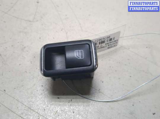 купить Кнопка стеклоподъемника (блок кнопок) на Mercedes C W204 2007-2013