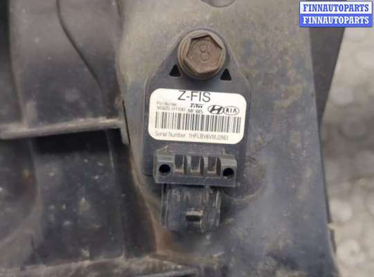 купить Рамка передняя (телевизор) на Hyundai i30 2007-2012