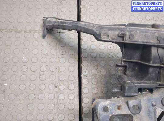 купить Рамка передняя (телевизор) на Hyundai i30 2007-2012