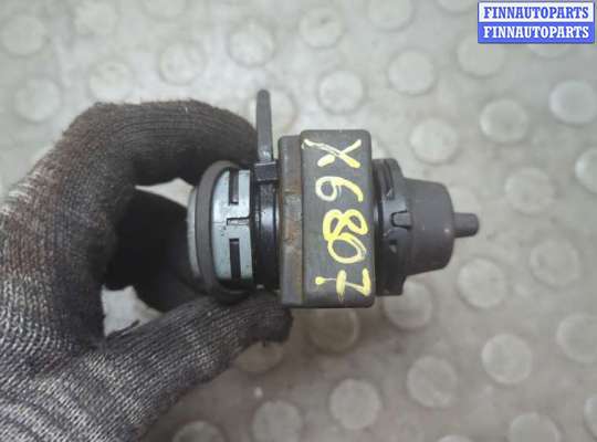 Клапан воздушный на Renault Megane III