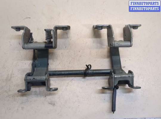 купить Петля двери на Nissan Titan 2003-2015