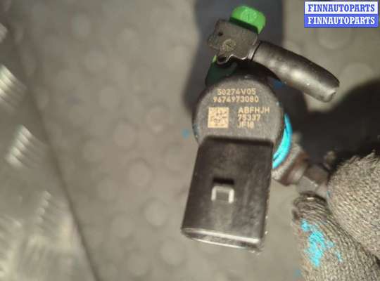 Форсунка топливная на Volvo S40 II | V50 (MS)