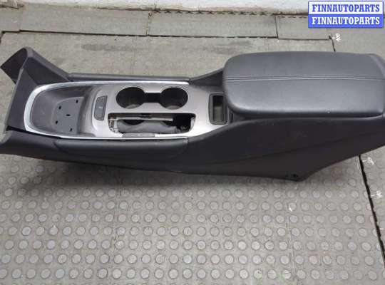 Консоль салона (кулисная часть) CH428837 на Chevrolet Malibu 2015-2018