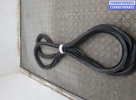 купить Уплотнитель на Lexus GS 2005-2012