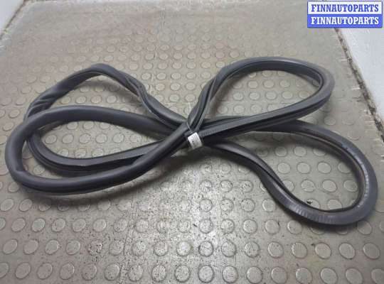 купить Уплотнитель на Lexus GS 2005-2012