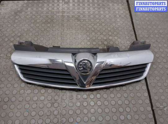 Решетка радиатора OP2376486 на Opel Zafira B 2005-2014