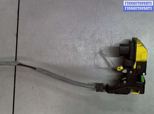 купить Замок двери на Volvo XC90 2002-2014