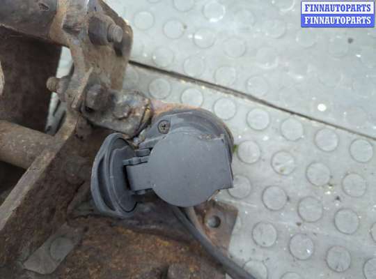 купить Усилитель бампера на Volvo V50 2004-2012