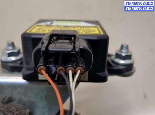 купить Датчик курсовой устойчивости на Toyota Camry V40 2006-2011