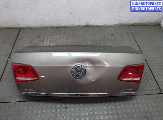 Фонарь крышки багажника на Volkswagen Passat B7 (36)