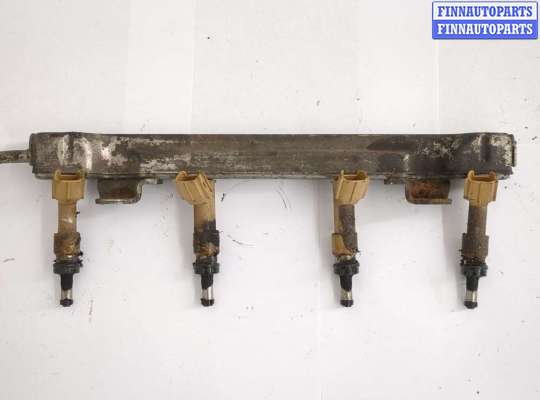 купить Форсунка топливная на Toyota Auris E15 2006-2012