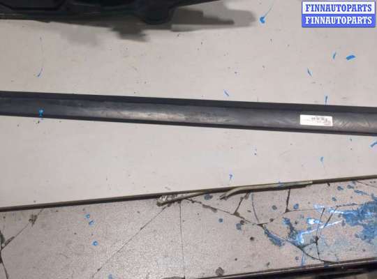 Молдинг двери PG1158216 на Peugeot 308 2007-2013