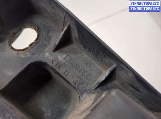 Кронштейн фары