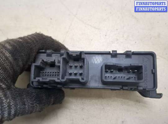 купить Блок управления доводчика багажной двери на Chevrolet Equinox 2017-2024