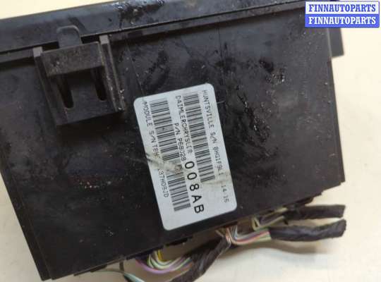 купить Блок предохранителей на Dodge Avenger 2007-2014