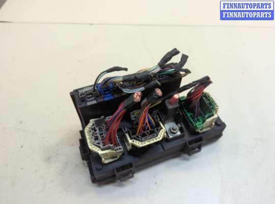 купить Блок предохранителей на Dodge Avenger 2007-2014