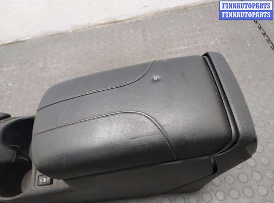 купить Консоль салона (кулисная часть) на Nissan Rogue 2013-2020