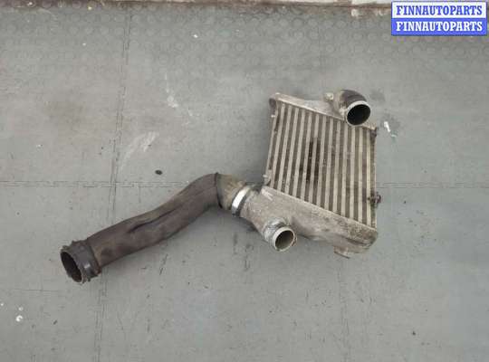 Радиатор интеркулера AU1722692 на Audi A8 (D3) 2002-2010