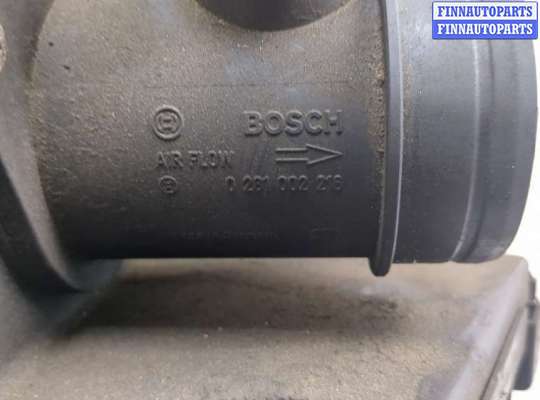 Корпус воздушного фильтра на Audi A4 (8D, B5)