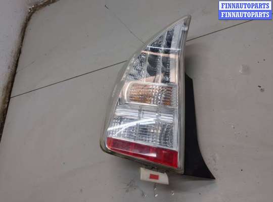 купить Фонарь (задний) на Toyota Prius 2009-2015