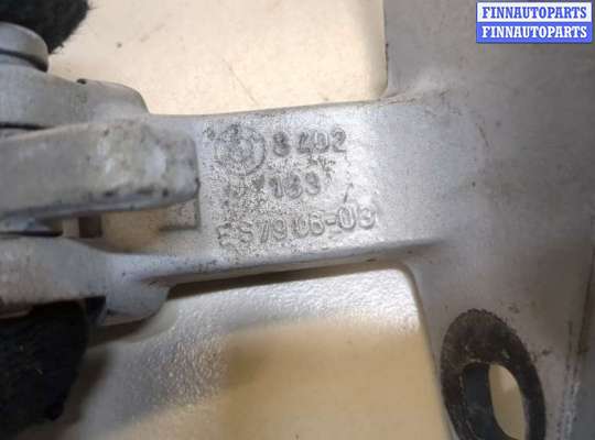 купить Петля крышки багажника на BMW X5 E53 2000-2006