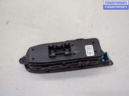купить Кнопка стеклоподъемника (блок кнопок) на Chevrolet Equinox 2017-2024