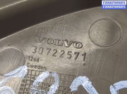 купить Пластик панели торпеды на Volvo XC90 2002-2014