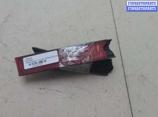 Фонарь габаритный в бампер на Volkswagen Touran I (1T)