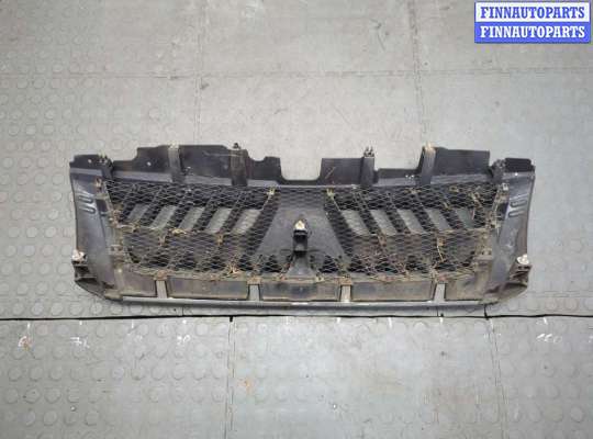 купить Решетка радиатора на Mitsubishi Pajero / Montero 2000-2006
