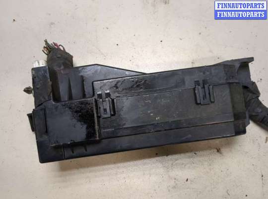 Блок предохранителей FO1316008 на Ford Escape 2001-2006