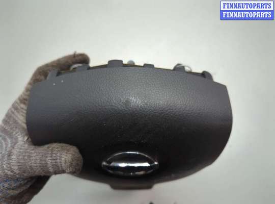 купить Подушка безопасности водителя на Nissan Note E11 2005-2013