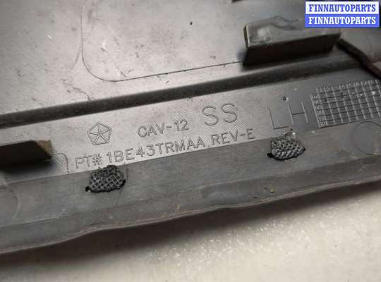 купить Молдинг крыла на Chrysler Town-Country 2007-2010