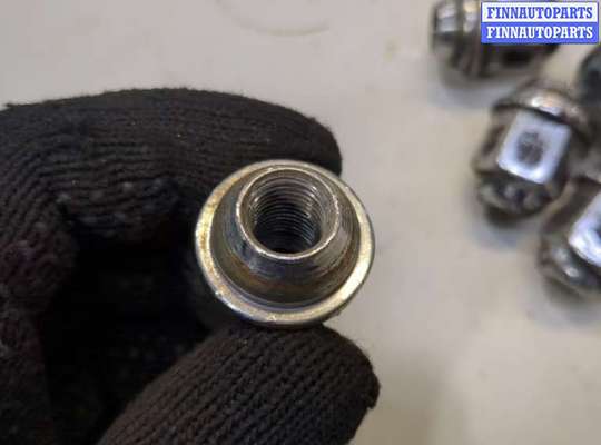 купить Гайка колесная на Hyundai Elantra 2006-2011
