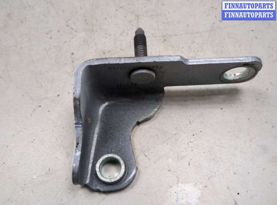 Петля двери на Ford Escape IV / Kuga III