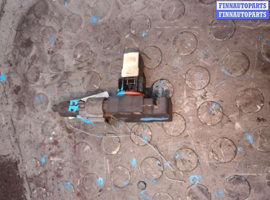 купить Измеритель потока воздуха (расходомер) на Chevrolet Aveo (T300) 2011-2015