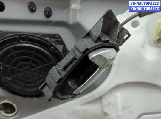 купить Стекло боковой двери на Peugeot 3008 2009-2016