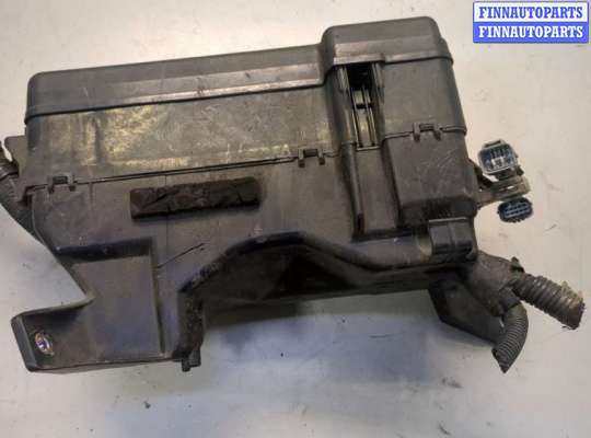 купить Блок предохранителей на Toyota Highlander 1 2001-2007