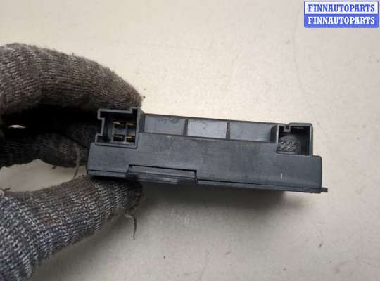 купить Блок управления топливным насосом на Mercedes ML W166 2011-2015