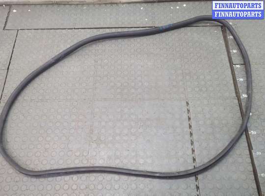купить Уплотнитель на Mercedes ML W166 2011-2015