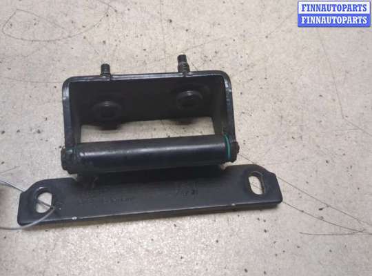 купить Петля крышки багажника на Volvo XC90 2002-2014