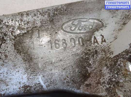 купить Петля капота на Ford Focus 2 2005-2008