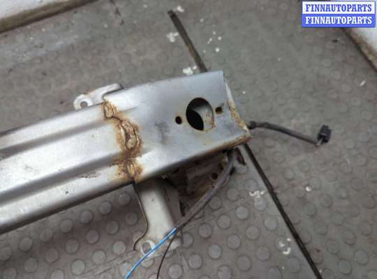 купить Усилитель бампера на Mazda 5 (CR) 2005-2010