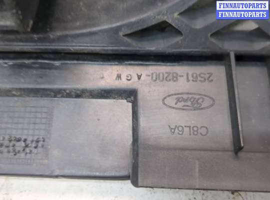 купить Решетка радиатора на Ford Fiesta 2001-2007