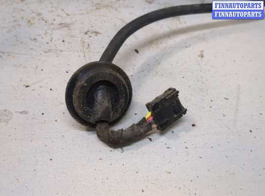 купить Ступица (кулак, цапфа) на Audi A4 (B6) 2000-2006