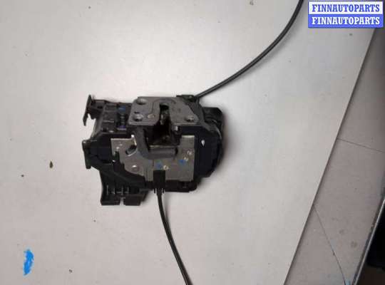 Замок боковой двери на Renault Laguna III