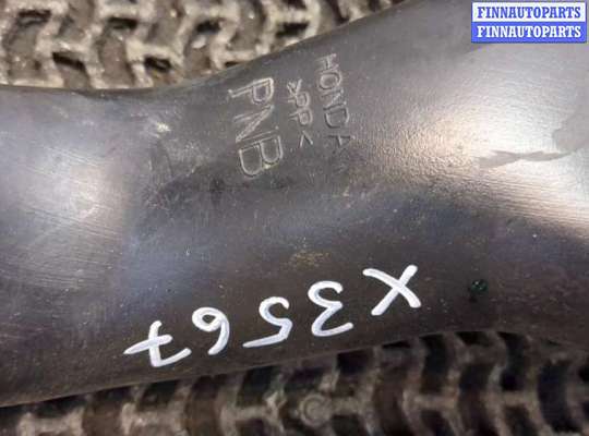 купить Воздуховод на Honda CR-V 2001-2006