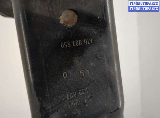 купить Усилитель бампера на Skoda Octavia (A5) 2004-2013