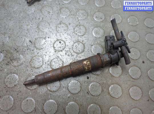 Форсунка топливная RN1551541 на Opel Vivaro 2001-2014