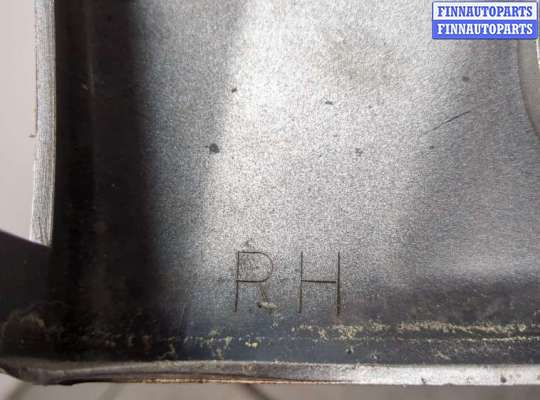 купить Ресничка под фару на Subaru Forester (S11) 2002-2007